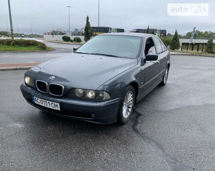 Серый БМВ 525, объемом двигателя 2.5 л и пробегом 279 тыс. км за 5500 $, фото 1 на Automoto.ua