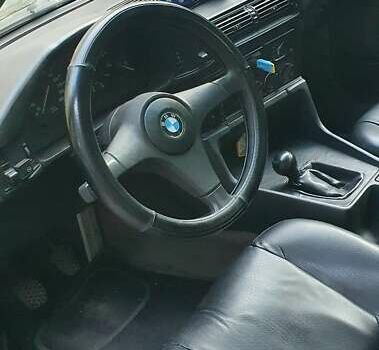 Синій БМВ 525, об'ємом двигуна 2.5 л та пробігом 250 тис. км за 3000 $, фото 17 на Automoto.ua