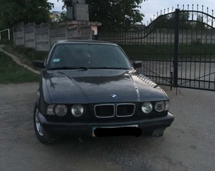 Синий БМВ 525, объемом двигателя 2.5 л и пробегом 274 тыс. км за 4070 $, фото 1 на Automoto.ua