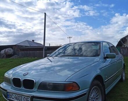 Зеленый БМВ 525, объемом двигателя 2.5 л и пробегом 315 тыс. км за 5500 $, фото 1 на Automoto.ua