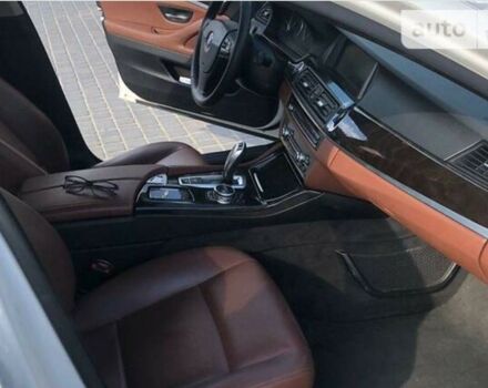 Білий БМВ 528, об'ємом двигуна 2 л та пробігом 90 тис. км за 17400 $, фото 1 на Automoto.ua