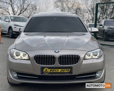 Бежевий БМВ 528, об'ємом двигуна 2 л та пробігом 216 тис. км за 13100 $, фото 1 на Automoto.ua