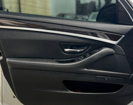 Серый БМВ 528, объемом двигателя 2 л и пробегом 216 тыс. км за 17500 $, фото 6 на Automoto.ua