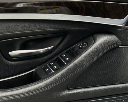 Серый БМВ 528, объемом двигателя 2 л и пробегом 216 тыс. км за 17500 $, фото 10 на Automoto.ua