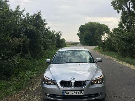 БМВ 528 2009 в Киеве на Automoto.ua Серый БМВ 528, объемом двигателя 3 л и пробегом 220 тыс. км за 12000 $, фото 1 на Automoto.ua