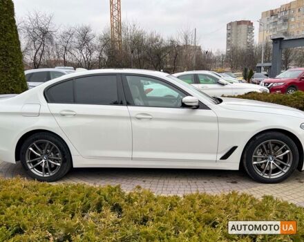 Желтый БМВ 530, объемом двигателя 2 л и пробегом 59 тыс. км за 30900 $, фото 7 на Automoto.ua