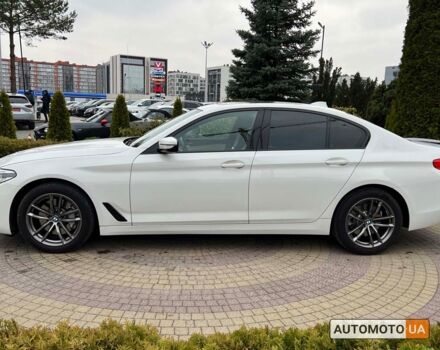 Желтый БМВ 530, объемом двигателя 2 л и пробегом 59 тыс. км за 30900 $, фото 3 на Automoto.ua
