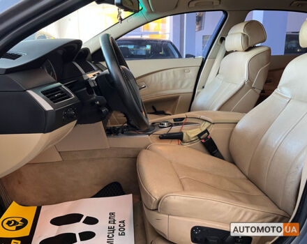 Серый БМВ 530, объемом двигателя 3 л и пробегом 262 тыс. км за 9000 $, фото 10 на Automoto.ua