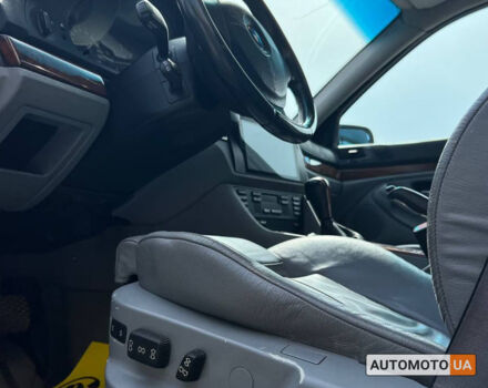 Серый БМВ 530, объемом двигателя 3 л и пробегом 280 тыс. км за 5800 $, фото 10 на Automoto.ua