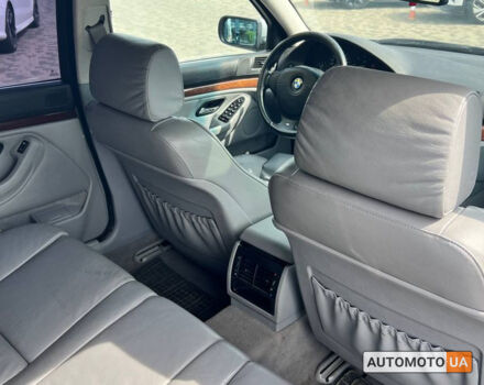 Серый БМВ 530, объемом двигателя 3 л и пробегом 280 тыс. км за 5800 $, фото 28 на Automoto.ua