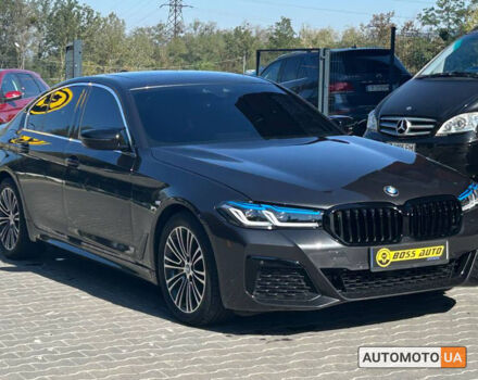 Сірий БМВ 530, об'ємом двигуна 2 л та пробігом 64 тис. км за 39000 $, фото 1 на Automoto.ua