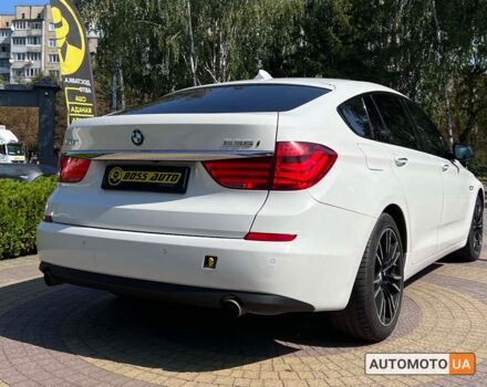Белый БМВ 535, объемом двигателя 3 л и пробегом 383 тыс. км за 17700 $, фото 6 на Automoto.ua