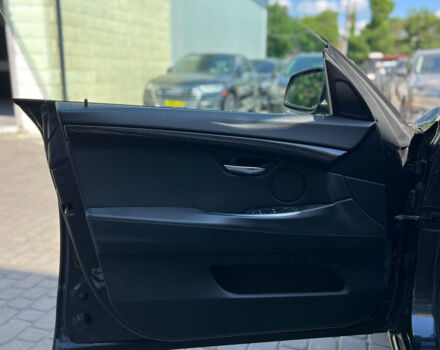 Чорний БМВ 535, об'ємом двигуна 3 л та пробігом 234 тис. км за 12900 $, фото 6 на Automoto.ua