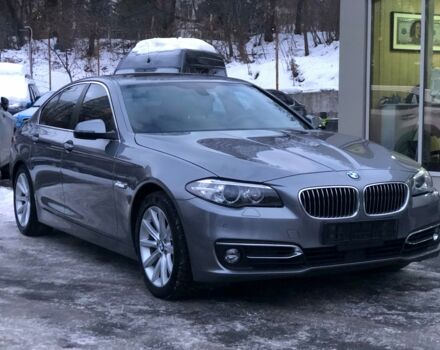 Серый БМВ 535, объемом двигателя 3 л и пробегом 34 тыс. км за 26900 $, фото 1 на Automoto.ua