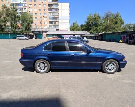 Синій БМВ 535, об'ємом двигуна 3.5 л та пробігом 293 тис. км за 6000 $, фото 1 на Automoto.ua