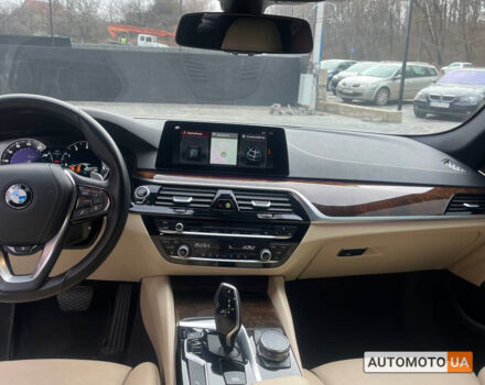 Белый БМВ 540, объемом двигателя 3 л и пробегом 53 тыс. км за 31000 $, фото 8 на Automoto.ua