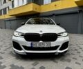 Белый БМВ 540, объемом двигателя 3 л и пробегом 61 тыс. км за 63000 $, фото 1 на Automoto.ua