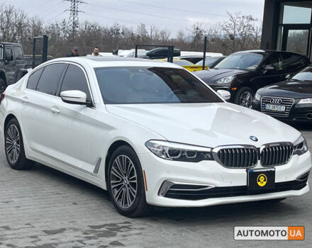 Білий БМВ 540, об'ємом двигуна 3 л та пробігом 53 тис. км за 31000 $, фото 1 на Automoto.ua