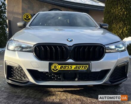 Сірий БМВ 540, об'ємом двигуна 3 л та пробігом 107 тис. км за 36600 $, фото 1 на Automoto.ua