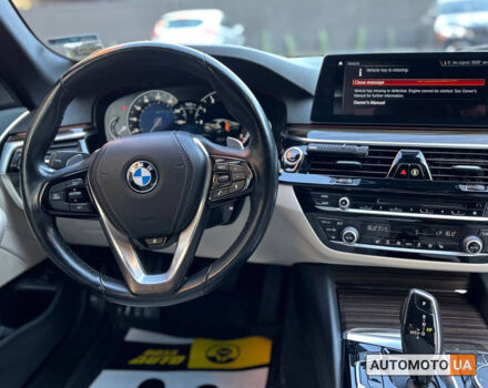 Серый БМВ 540, объемом двигателя 3 л и пробегом 133 тыс. км за 32000 $, фото 10 на Automoto.ua