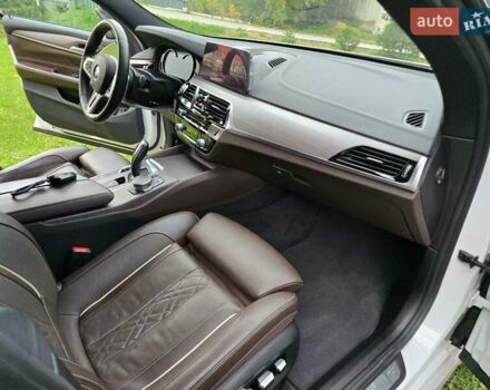 Белый БМВ 6 Серия ГТ, объемом двигателя 2.98 л и пробегом 132 тыс. км за 39500 $, фото 44 на Automoto.ua