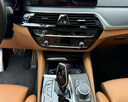 Чорний БМВ 6 Серія ГТ, об'ємом двигуна 2 л та пробігом 29 тис. км за 60000 $, фото 20 на Automoto.ua