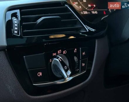 Червоний БМВ 6 Серія ГТ, об'ємом двигуна 2 л та пробігом 109 тис. км за 40999 $, фото 9 на Automoto.ua