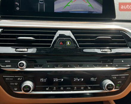 Серый БМВ 6 Серия ГТ, объемом двигателя 3 л и пробегом 54 тыс. км за 35900 $, фото 16 на Automoto.ua