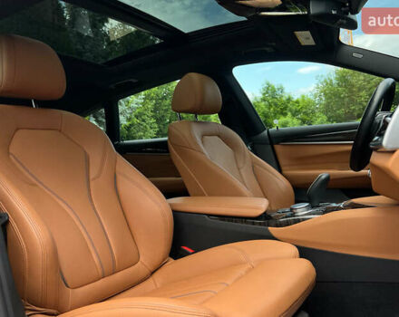 Серый БМВ 6 Серия ГТ, объемом двигателя 3 л и пробегом 54 тыс. км за 35900 $, фото 8 на Automoto.ua