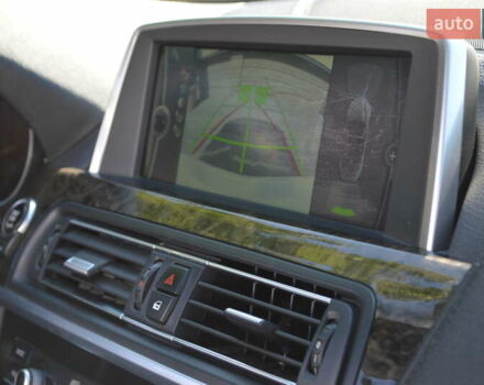 Белый БМВ 6 Серия, объемом двигателя 2.98 л и пробегом 128 тыс. км за 25000 $, фото 25 на Automoto.ua