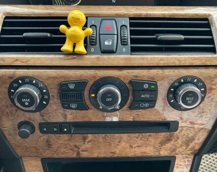 Білий БМВ 6 Серія, об'ємом двигуна 3 л та пробігом 184 тис. км за 10900 $, фото 11 на Automoto.ua