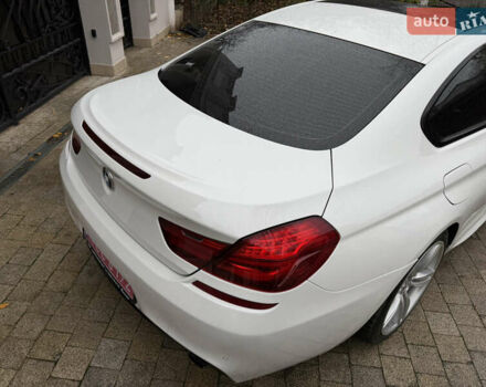 Белый БМВ 6 Серия, объемом двигателя 3 л и пробегом 132 тыс. км за 21600 $, фото 6 на Automoto.ua