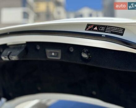 Белый БМВ 6 Серия, объемом двигателя 3 л и пробегом 142 тыс. км за 27500 $, фото 32 на Automoto.ua