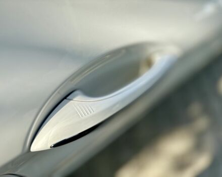 Белый БМВ 6 Серия, объемом двигателя 3 л и пробегом 230 тыс. км за 18000 $, фото 9 на Automoto.ua