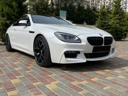 Белый БМВ 6 Серия, объемом двигателя 4.4 л и пробегом 165 тыс. км за 24500 $, фото 1 на Automoto.ua