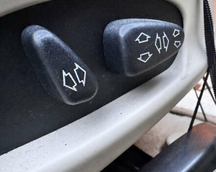 Черный БМВ 6 Серия, объемом двигателя 3 л и пробегом 133 тыс. км за 10500 $, фото 31 на Automoto.ua