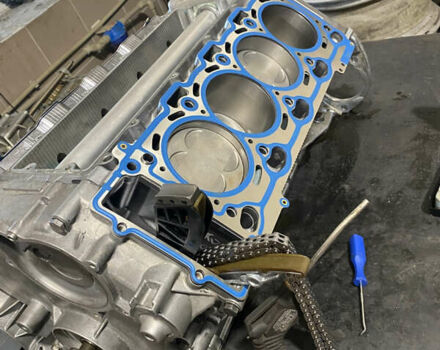 Черный БМВ 6 Серия, объемом двигателя 4.8 л и пробегом 110 тыс. км за 17000 $, фото 10 на Automoto.ua