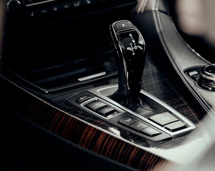 Черный БМВ 6 Серия, объемом двигателя 2.98 л и пробегом 150 тыс. км за 26500 $, фото 11 на Automoto.ua