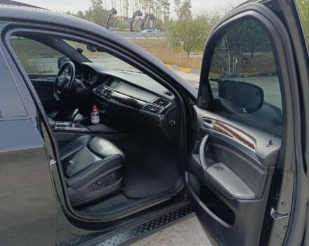 Черный БМВ 6 Серия, объемом двигателя 4.4 л и пробегом 160 тыс. км за 15000 $, фото 3 на Automoto.ua