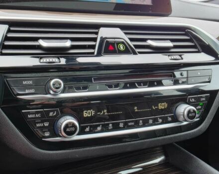 Черный БМВ 6 Серия, объемом двигателя 3 л и пробегом 37 тыс. км за 10200 $, фото 12 на Automoto.ua