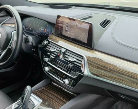 Черный БМВ 6 Серия, объемом двигателя 3 л и пробегом 37 тыс. км за 10200 $, фото 6 на Automoto.ua