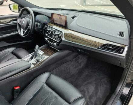 Черный БМВ 6 Серия, объемом двигателя 3 л и пробегом 37 тыс. км за 10200 $, фото 9 на Automoto.ua