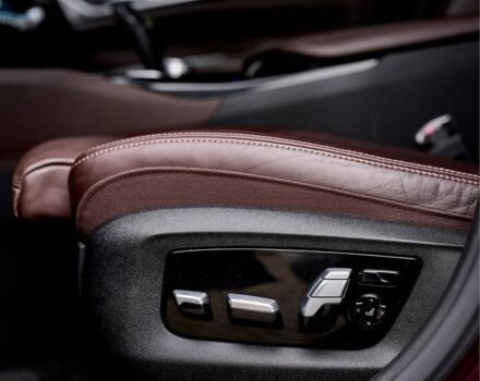 Красный БМВ 6 Серия, объемом двигателя 3 л и пробегом 142 тыс. км за 37500 $, фото 23 на Automoto.ua