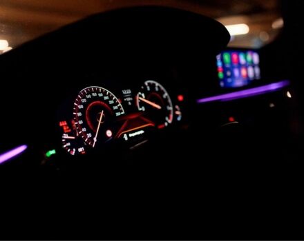 Красный БМВ 6 Серия, объемом двигателя 3 л и пробегом 142 тыс. км за 37500 $, фото 18 на Automoto.ua