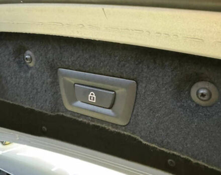 Серый БМВ 6 Серия, объемом двигателя 2.98 л и пробегом 170 тыс. км за 24999 $, фото 69 на Automoto.ua