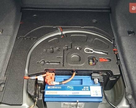 Серый БМВ 6 Серия, объемом двигателя 3 л и пробегом 170 тыс. км за 11900 $, фото 43 на Automoto.ua