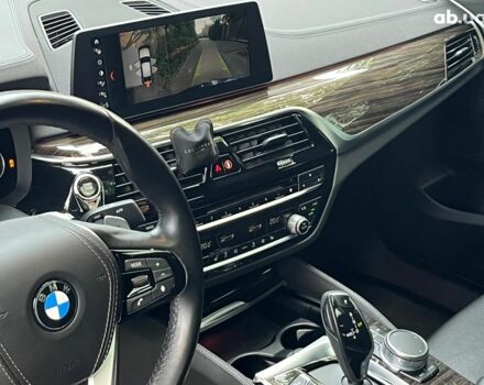 Серый БМВ 6 Серия, объемом двигателя 3 л и пробегом 75 тыс. км за 33990 $, фото 28 на Automoto.ua