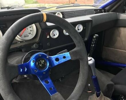 Синий БМВ 6 Серия, объемом двигателя 3.4 л и пробегом 10 тыс. км за 50000 $, фото 9 на Automoto.ua