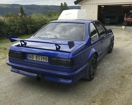 Синий БМВ 6 Серия, объемом двигателя 3.4 л и пробегом 10 тыс. км за 50000 $, фото 8 на Automoto.ua