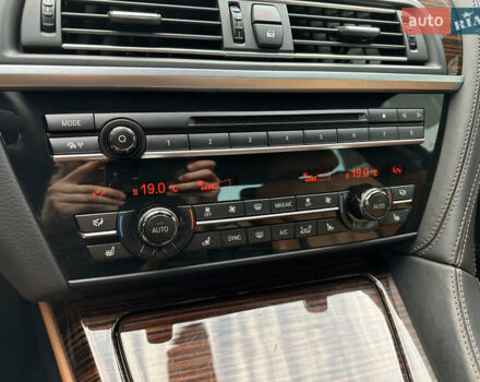 Помаранчевий БМВ 6 Серія, об'ємом двигуна 3 л та пробігом 110 тис. км за 29500 $, фото 27 на Automoto.ua